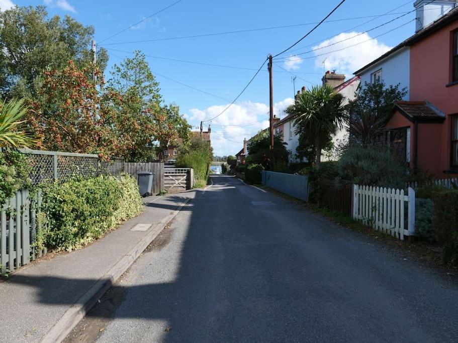 Rockhopper Cottage, Waldringfield Woodbridge Bagian luar foto